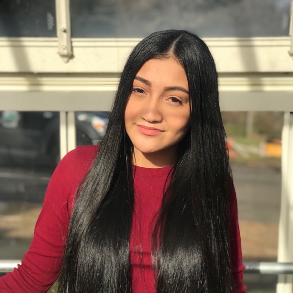 Meet your Posher, Gisselle - Picture 1 of 1